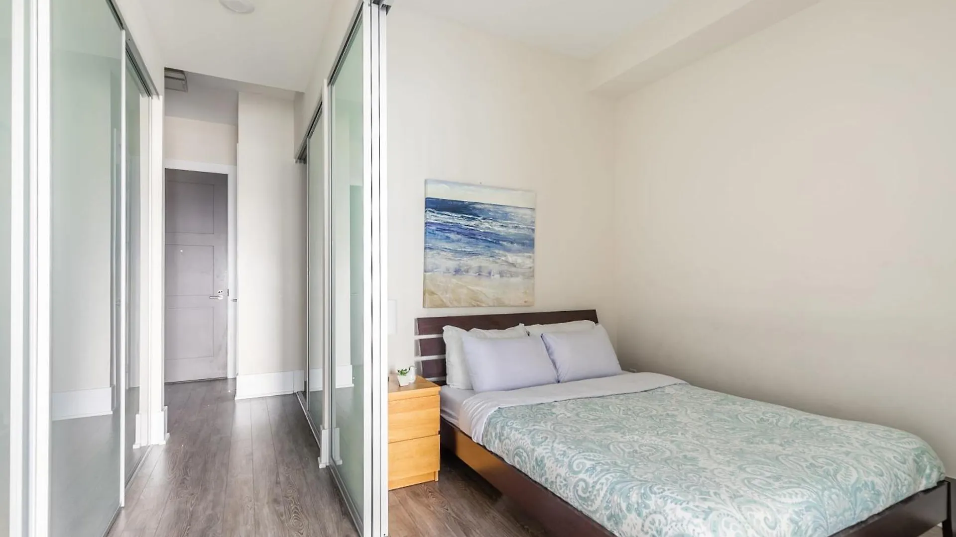 Holiday home Spacious Condo W Stunning Views Of Downtown Toronto